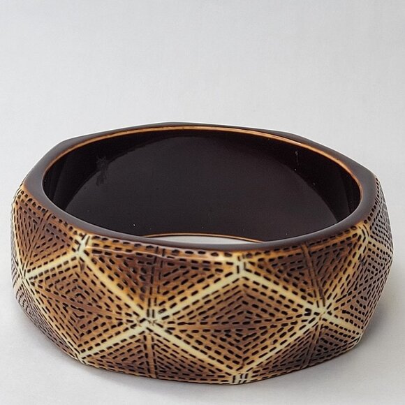 GEOMETRIC Print Wooden Bangle - Picture 5 of 7